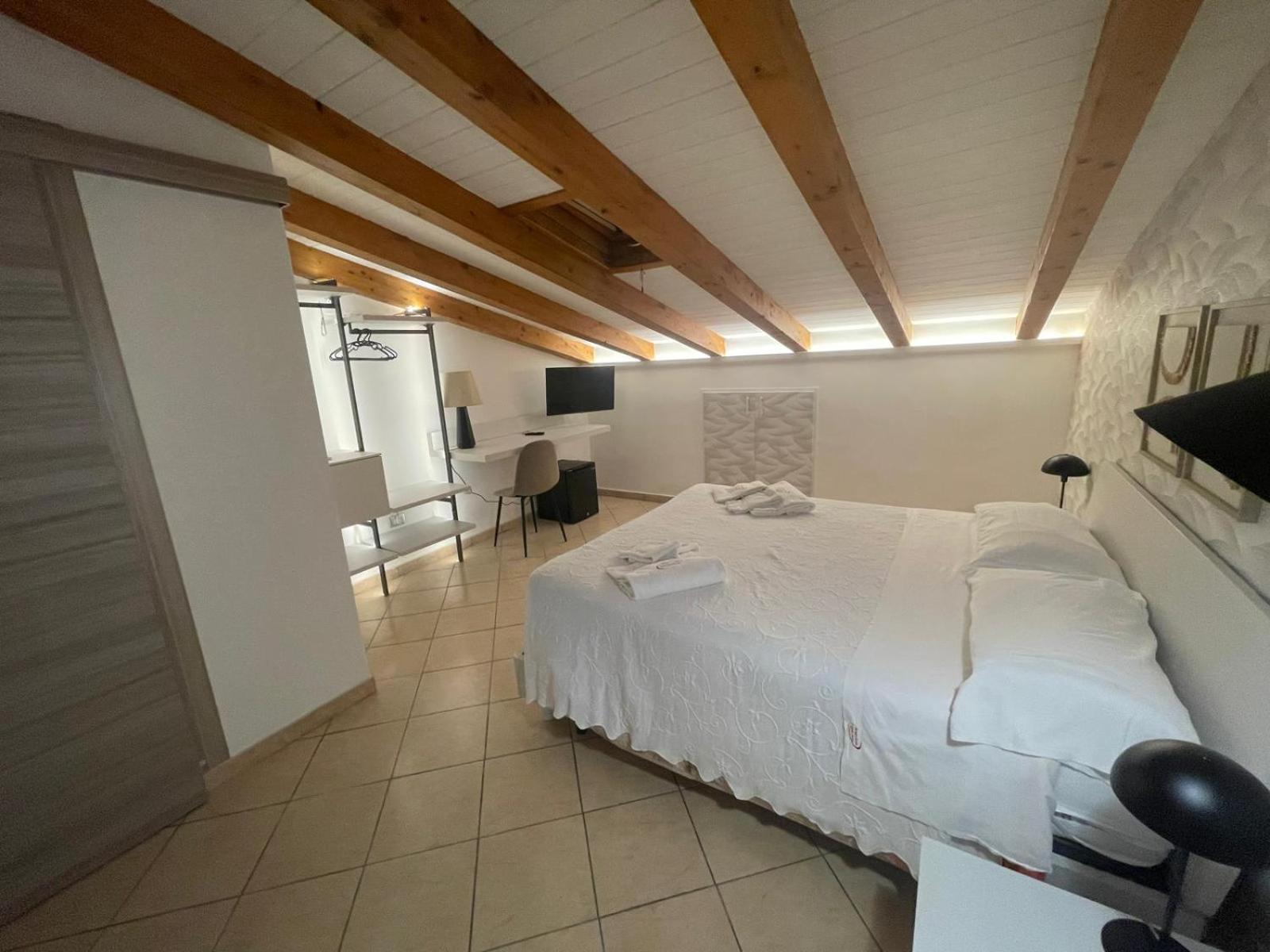 Albergo Perseo Portopalo Di Capo Passero Eksteriør bilde